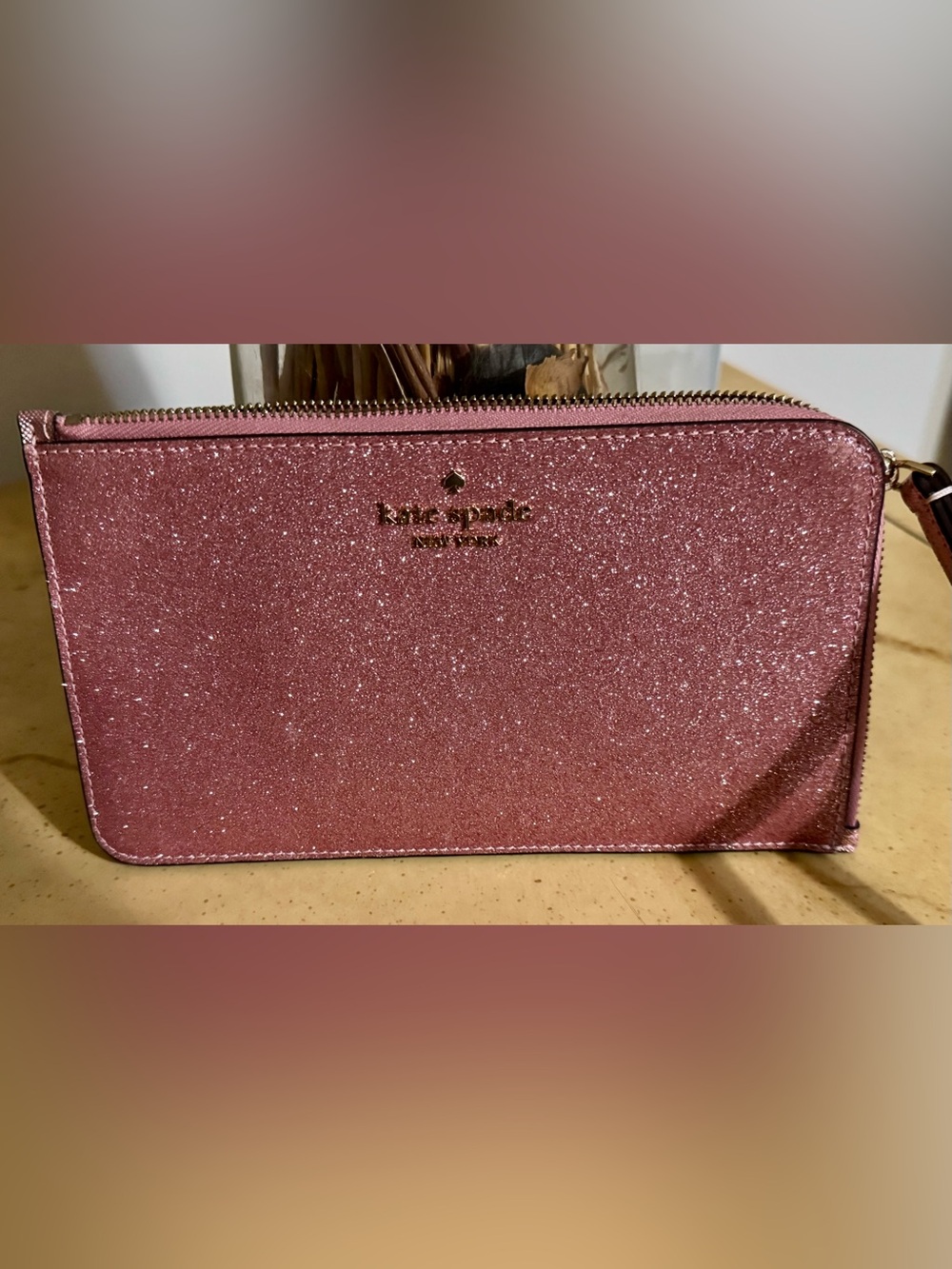 kate spade Glitter Zip Clutch in Sparkling Rose NWOT - Picture 7 of 8